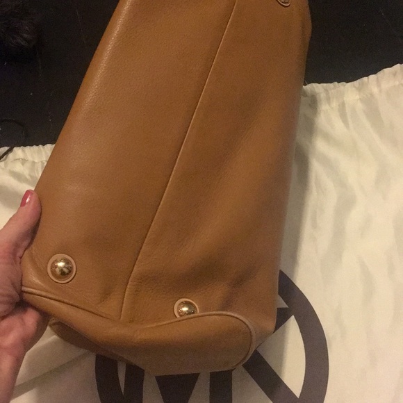 Michael Kors Tan Handbag - Picture 5 of 5